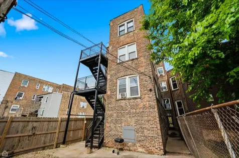 4520 West Jackson Boulevard Chicago IL 60624