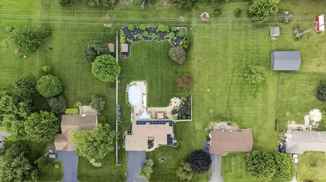 864 Campton Drive Rockford IL 61102