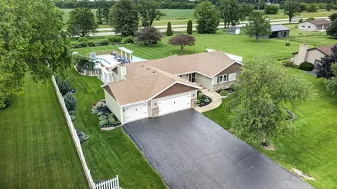 864 Campton Drive Rockford IL 61102