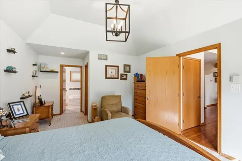 1011 Erins Glen Drive Joliet IL 60431