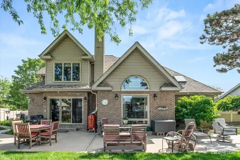1011 Erins Glen Drive Joliet IL 60431