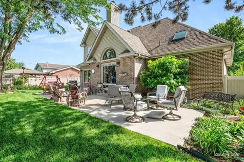 1011 Erins Glen Drive Joliet IL 60431