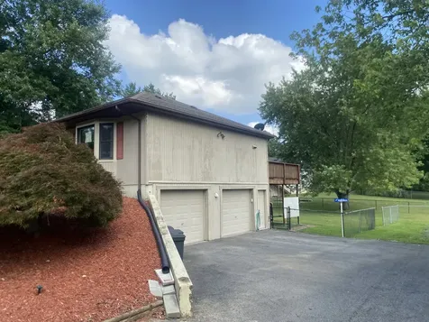 842 Stardust Lane Herrin IL 62948
