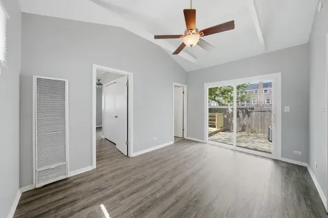 8720 South Richmond Avenue Evergreen Park IL 60805
