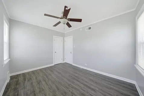 8720 South Richmond Avenue Evergreen Park IL 60805