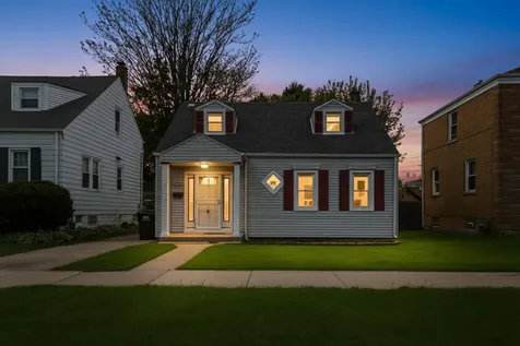 8720 South Richmond Avenue Evergreen Park IL 60805