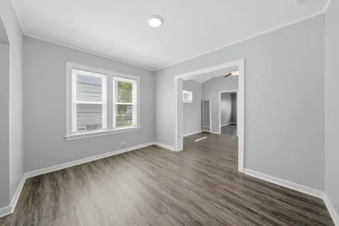 8720 South Richmond Avenue Evergreen Park IL 60805