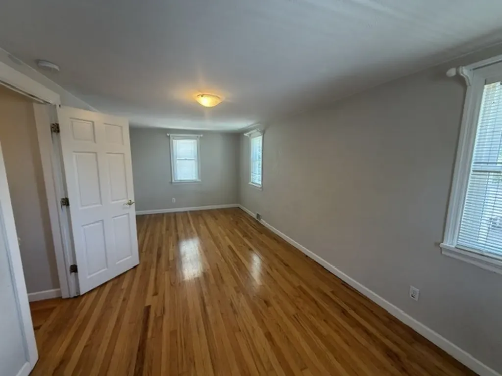 1530 Hill Avenue Wheaton IL 60187