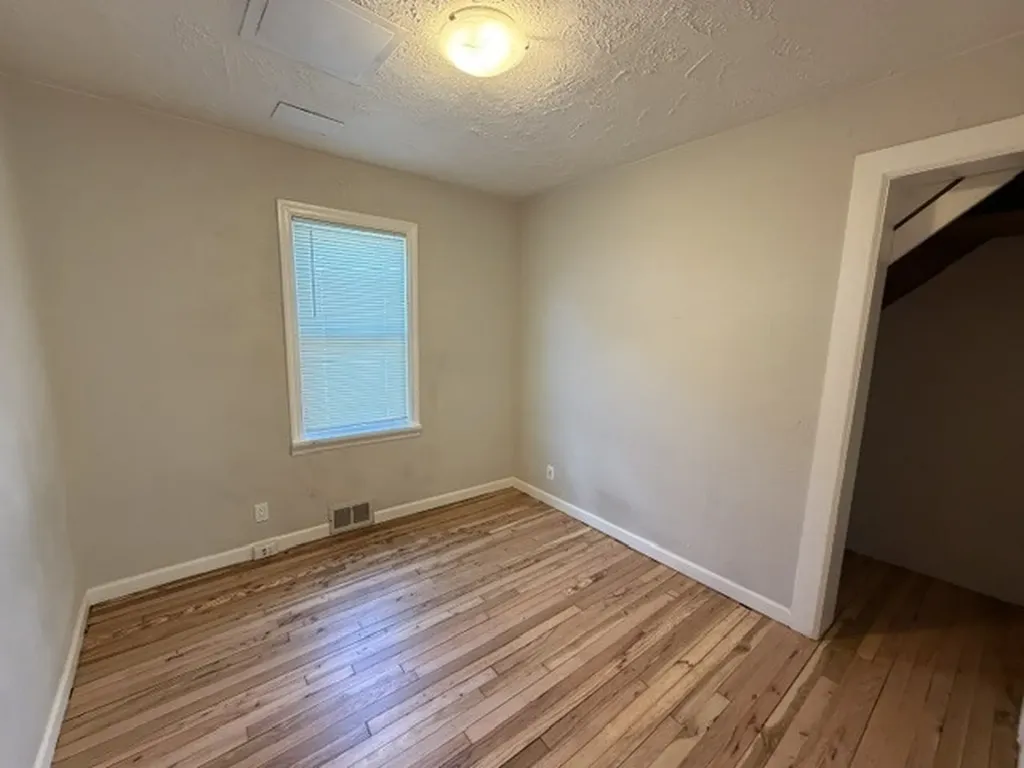 1530 Hill Avenue Wheaton IL 60187