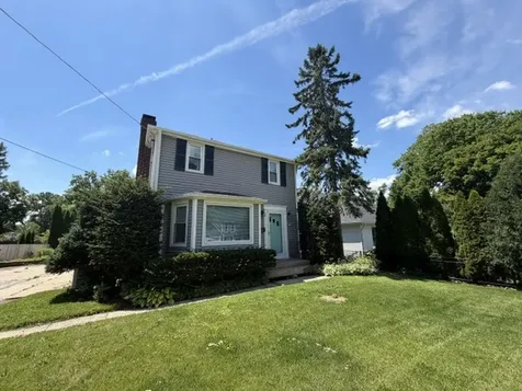 1530 Hill Avenue Wheaton IL 60187