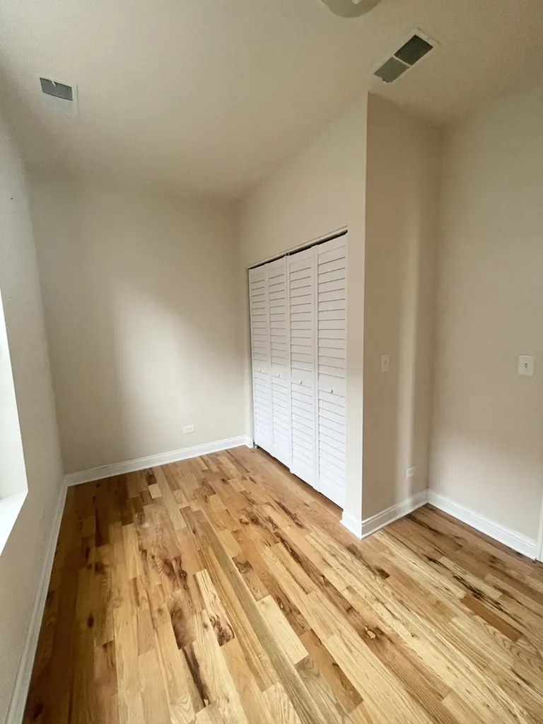 2148 West 18th Street Chicago IL 60608