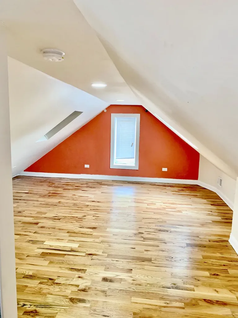 2148 West 18th Street Chicago IL 60608