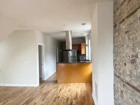 2148 West 18th Street Chicago IL 60608