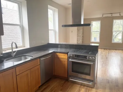 2148 West 18th Street Chicago IL 60608