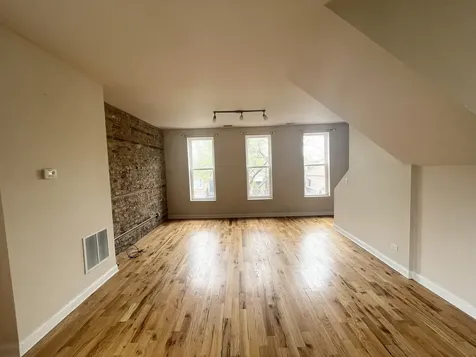 2148 West 18th Street Chicago IL 60608