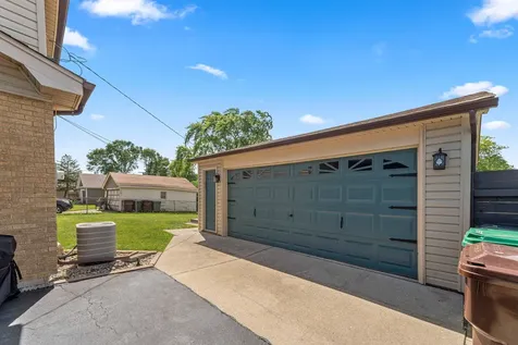 7297 173RD Place Tinley Park IL 60477