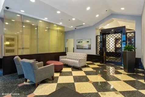 111 West Maple Street Chicago IL 60610