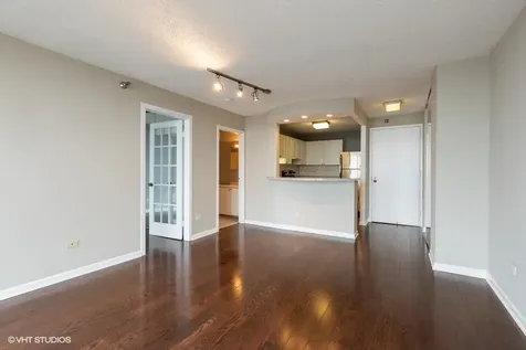 111 West Maple Street Chicago IL 60610