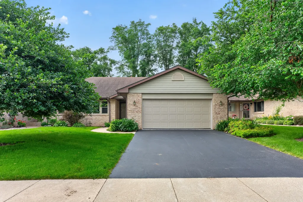 6207 Carriage Green Way Rockford IL 61108
