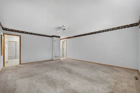 6207 Carriage Green Way Rockford IL 61108