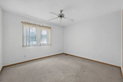 6207 Carriage Green Way Rockford IL 61108