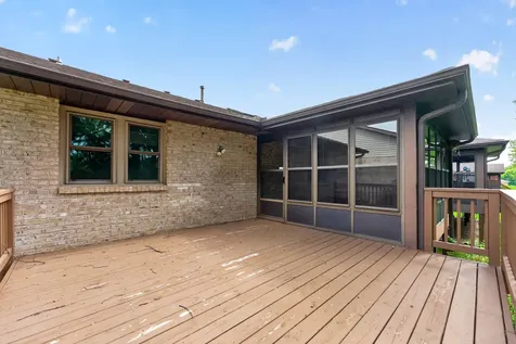 6207 Carriage Green Way Rockford IL 61108