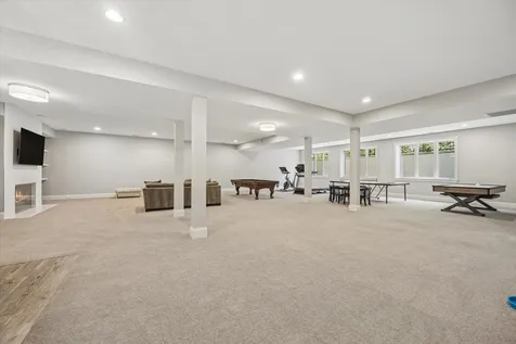 15W047 60TH Street Burr Ridge IL 60527