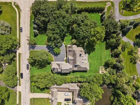 15W047 60TH Street Burr Ridge IL 60527