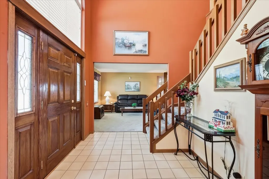 1161 Scarlet Oak Circle Aurora IL 60506