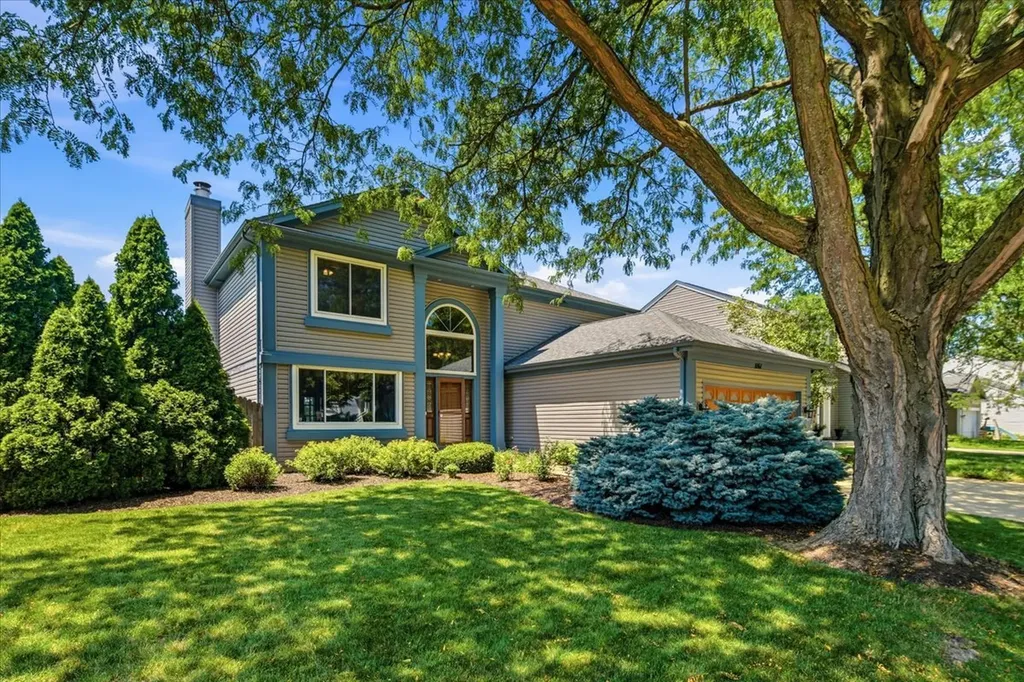 1161 Scarlet Oak Circle Aurora IL 60506