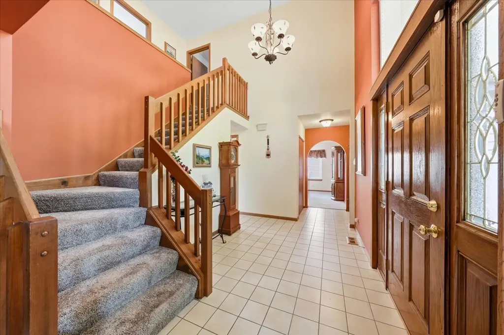1161 Scarlet Oak Circle Aurora IL 60506