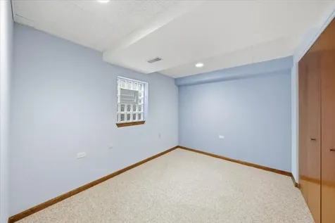 1161 Scarlet Oak Circle Aurora IL 60506