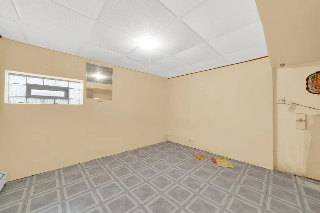 3131 North Major Avenue Chicago IL 60634