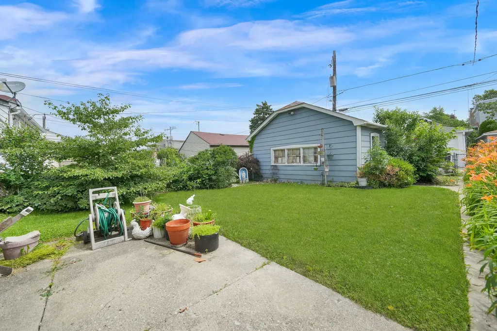 3131 North Major Avenue Chicago IL 60634