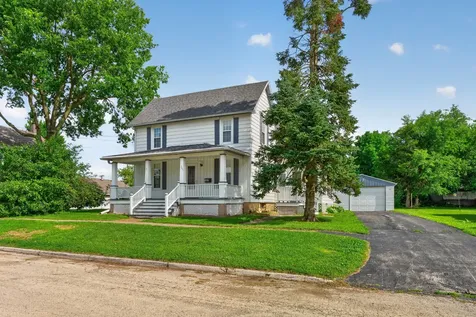 121 West 6th Street Byron IL 61010