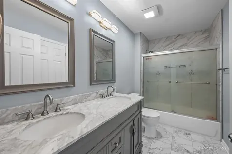 1483 North Pembroke Drive South Elgin IL 60177
