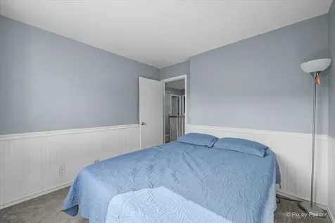 1483 North Pembroke Drive South Elgin IL 60177