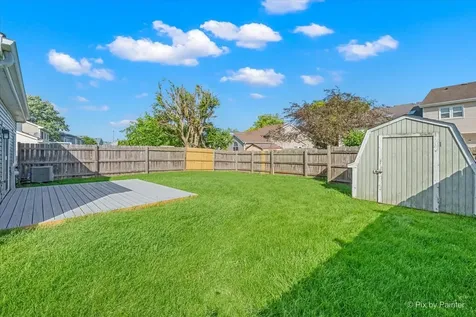 1483 North Pembroke Drive South Elgin IL 60177