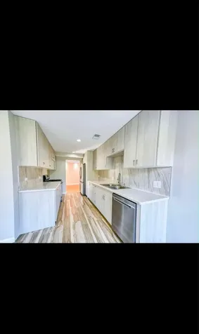 1678 Farwell Avenue Des Plaines IL 60018