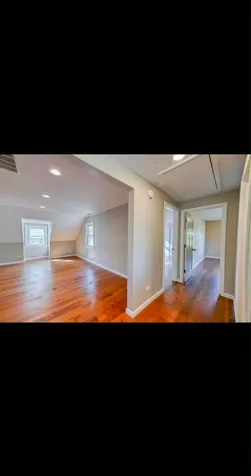 1678 Farwell Avenue Des Plaines IL 60018