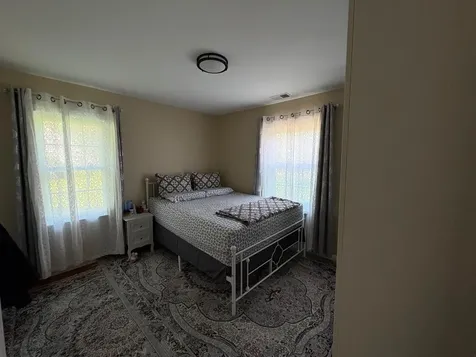 1678 Farwell Avenue Des Plaines IL 60018