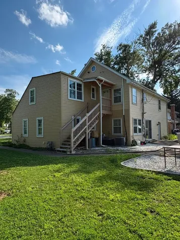 1678 Farwell Avenue Des Plaines IL 60018