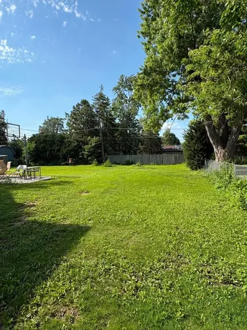 1678 Farwell Avenue Des Plaines IL 60018