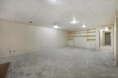 316 South Elmwood Drive Aurora IL 60506