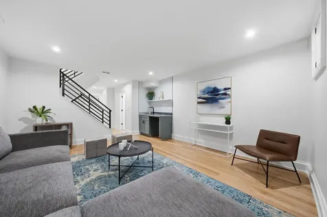 2334 North Oakley Avenue Chicago IL 60647