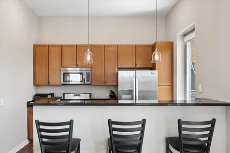 3920 North Sheridan Road Chicago IL 60613