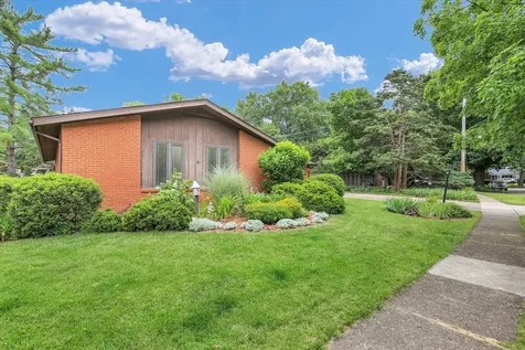 1116 Newbury Road Champaign IL 61821