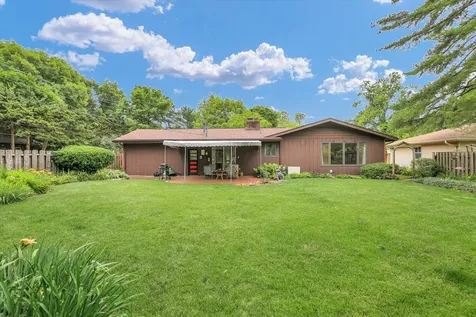 1116 Newbury Road Champaign IL 61821