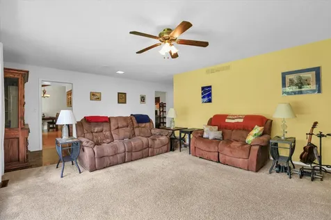 1116 Newbury Road Champaign IL 61821