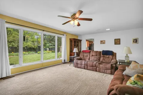 1116 Newbury Road Champaign IL 61821